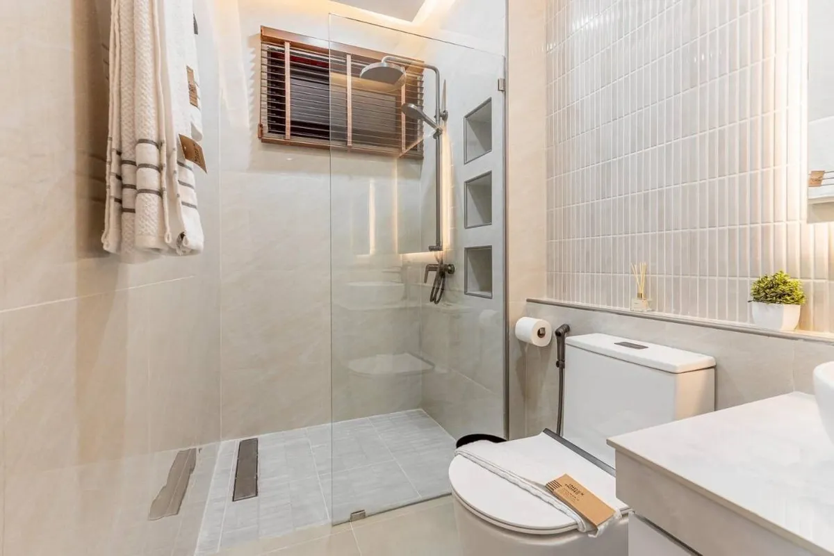 Pool Villa Soi Chaloem Prakiat photo 24