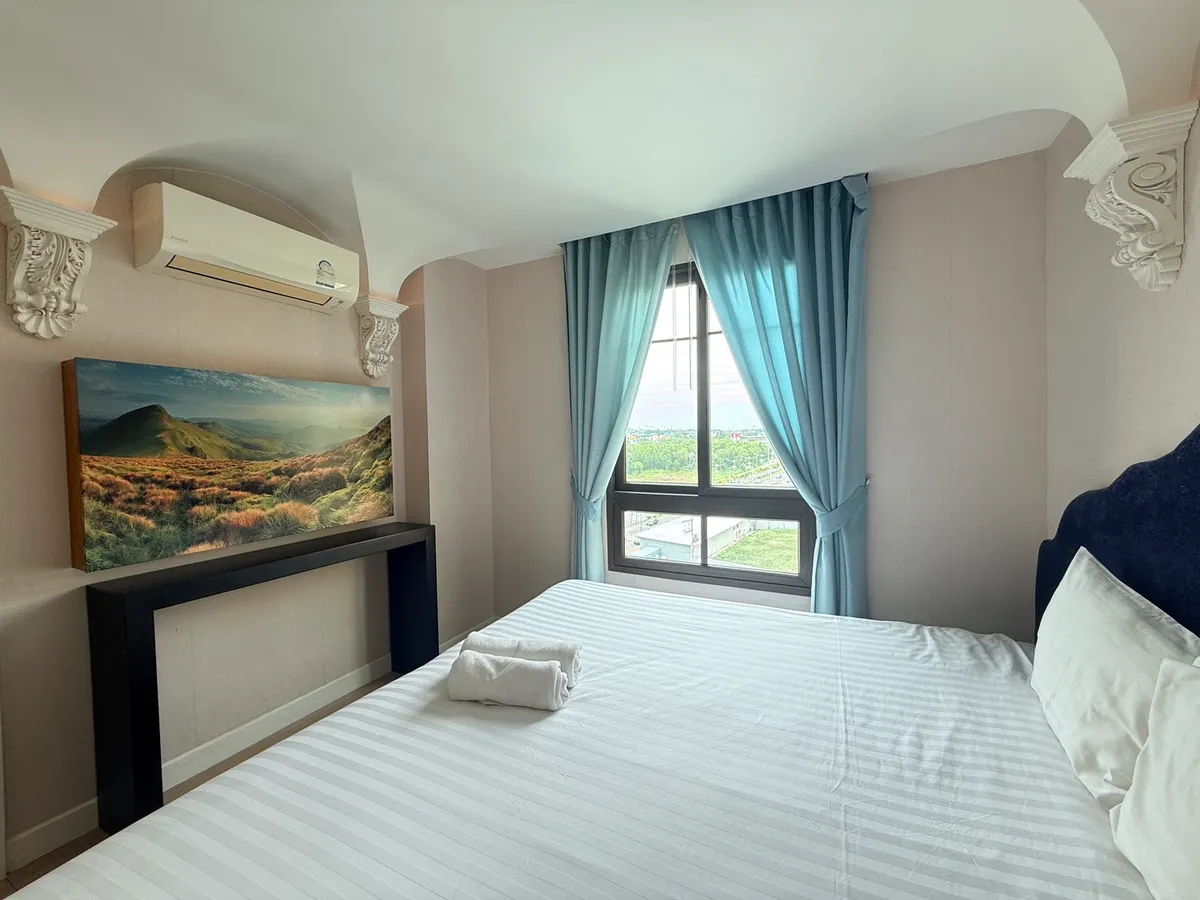 Espana Condo Resort 1 bedroom for rent photo 6