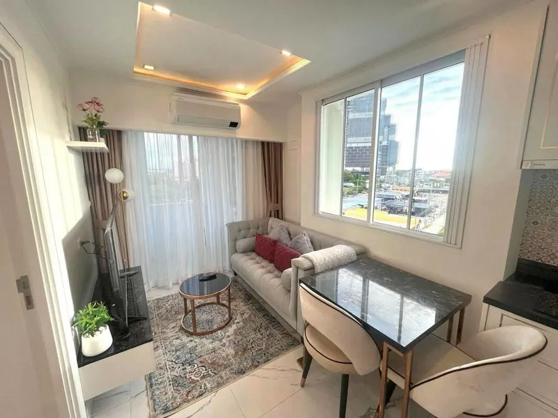 Corner unit 1 Bed For Sale in the heart of Jomtien photo 5