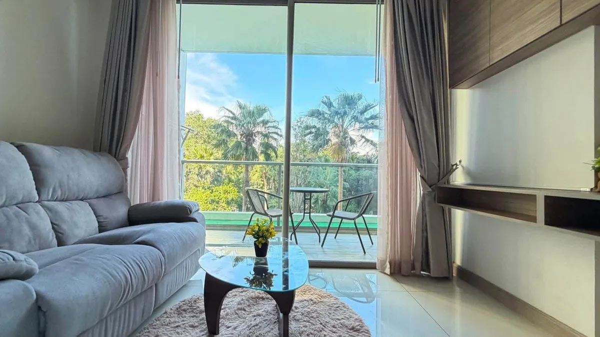 Studio at Riviera wongamat for rent photo 4