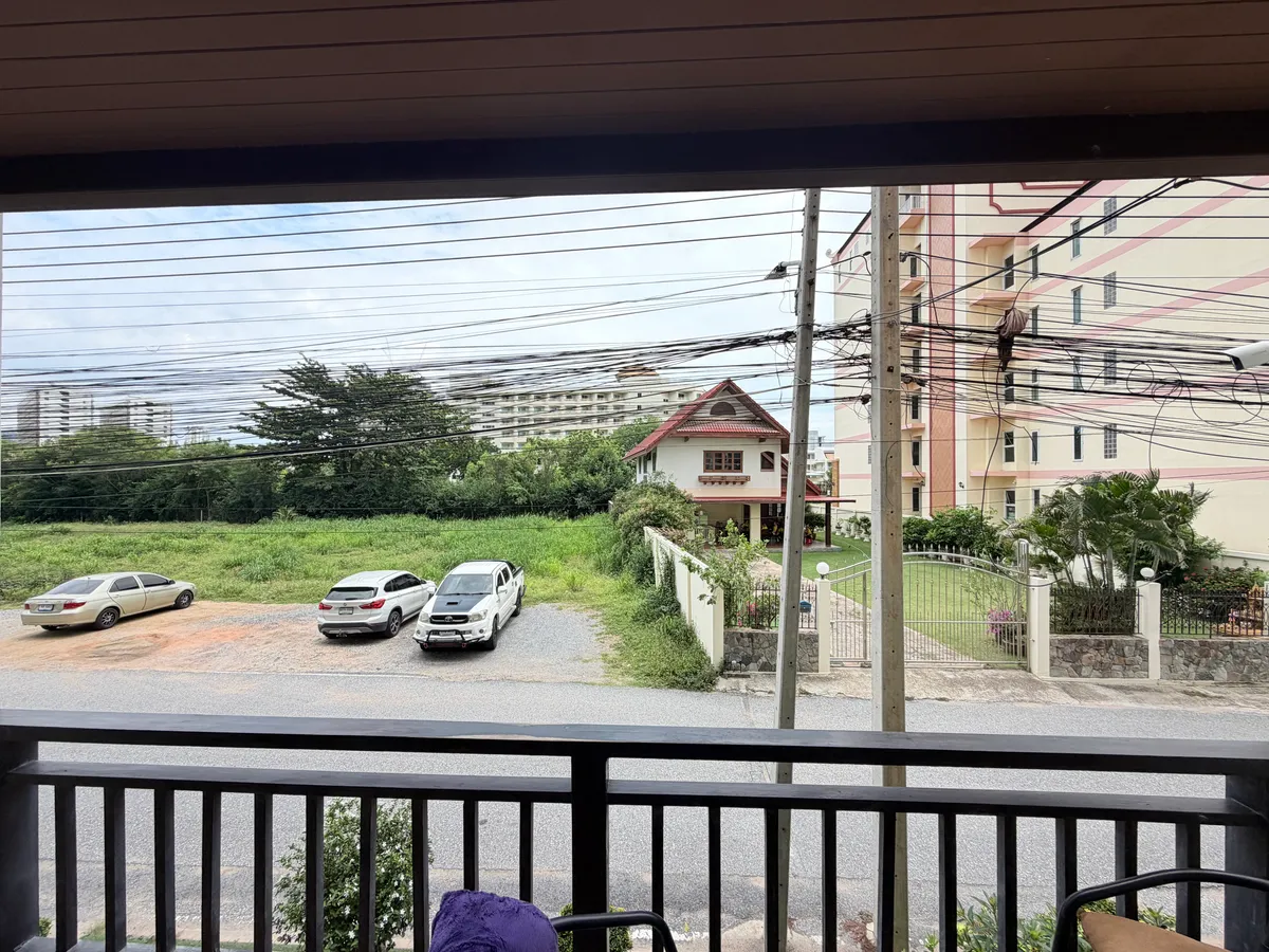 1 Minute to Jomtien Beach Condo For Sale photo 11