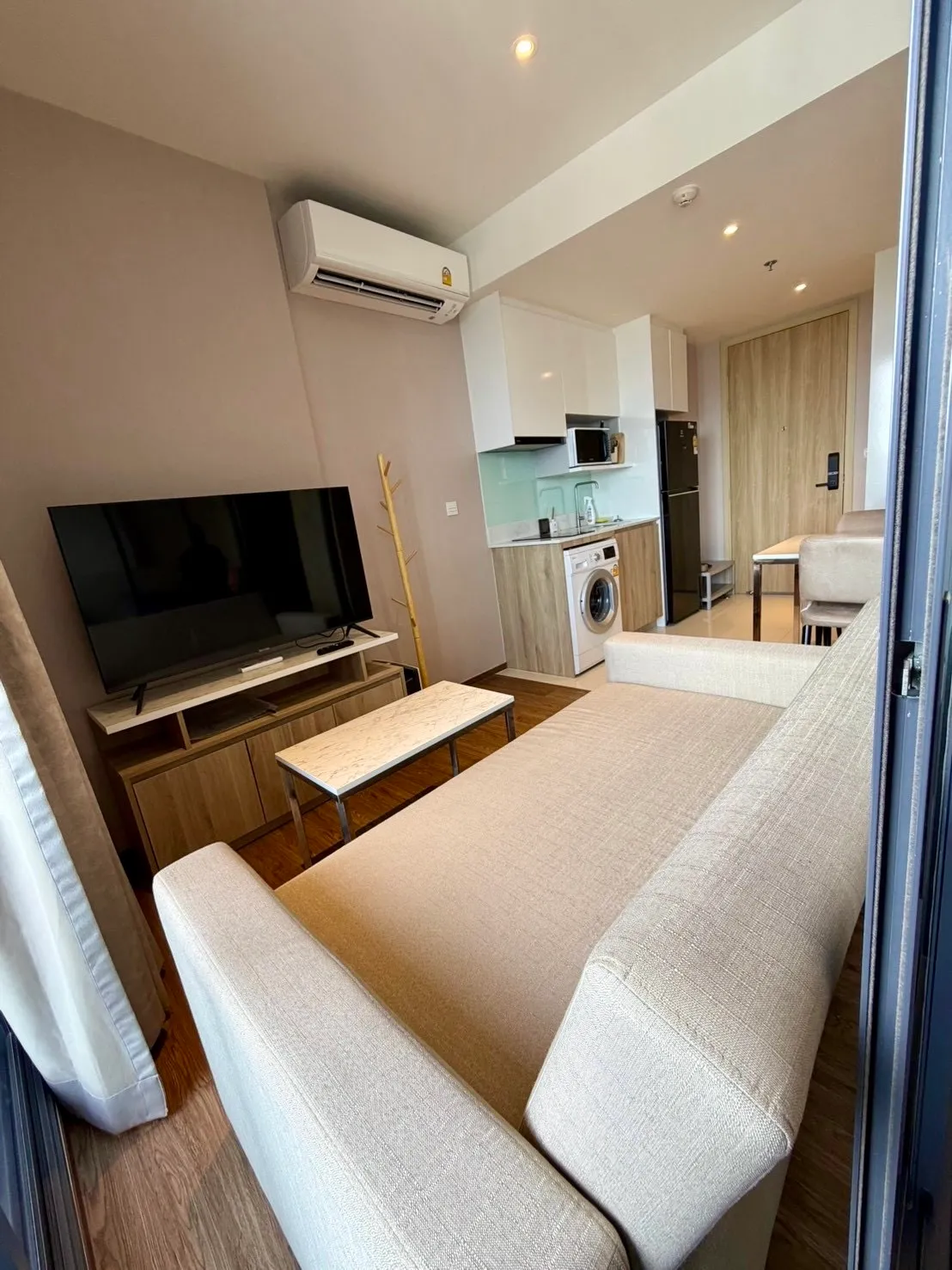 Modern 1 bedroom 1 bathroom in Central Pattaya for RENT photo 10