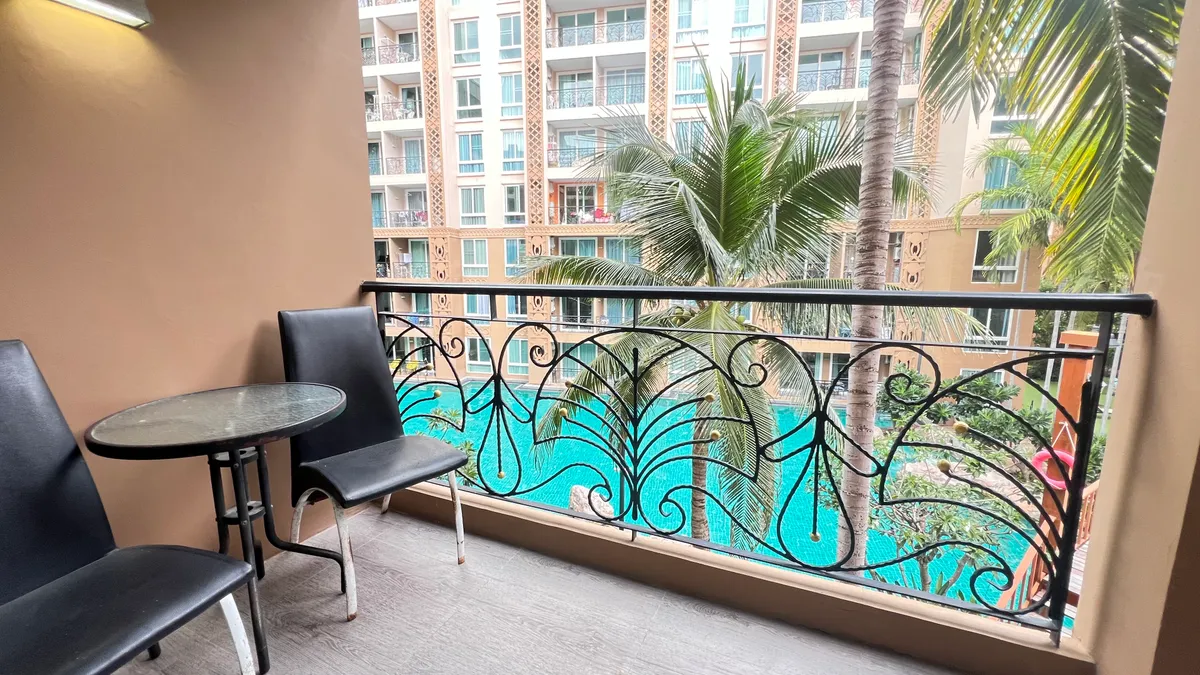 Pool view 2 Bedrooms 2 Bathrooms in Jomtien photo 12