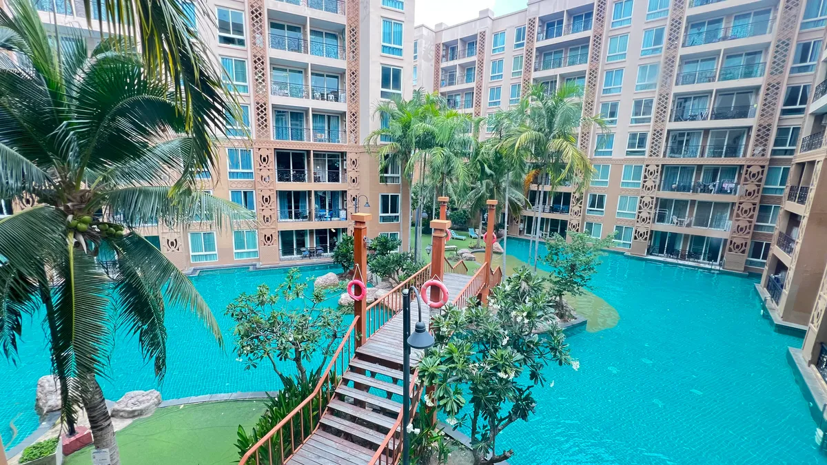Pool view 2 Bedrooms 2 Bathrooms in Jomtien photo 10