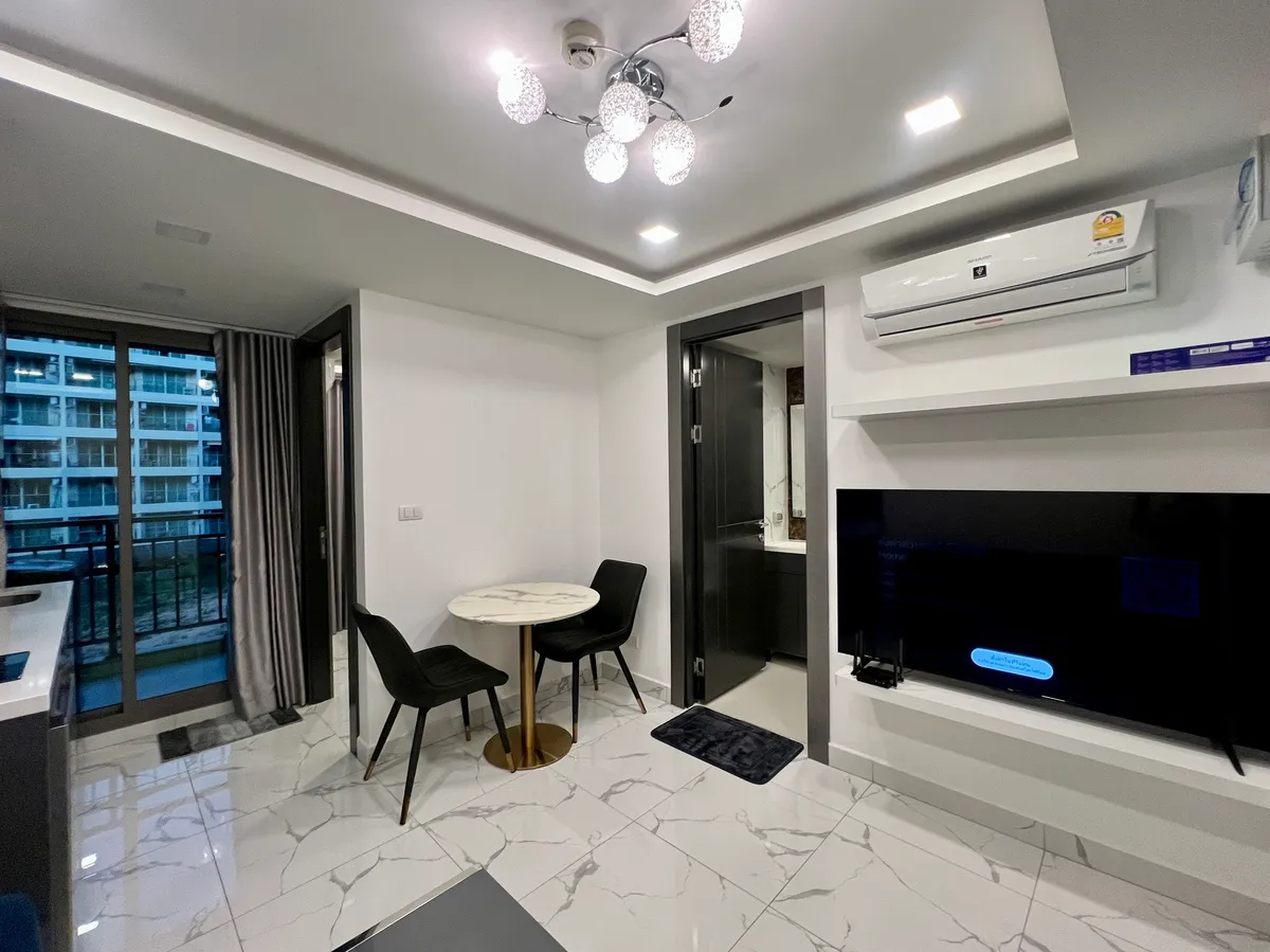 One Bedroom Condo For rent In Prahtamnak photo 9