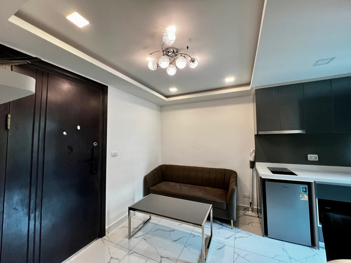 One Bedroom Condo For rent In Prahtamnak photo 5