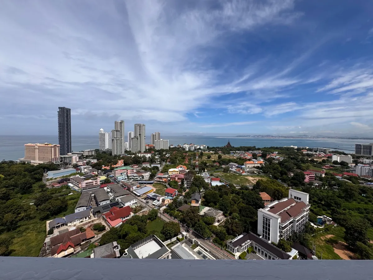 Large 72 Sqm Temple Ocean View 1 Bed 2 Bath Condo For Sale In Wongamat photo 17