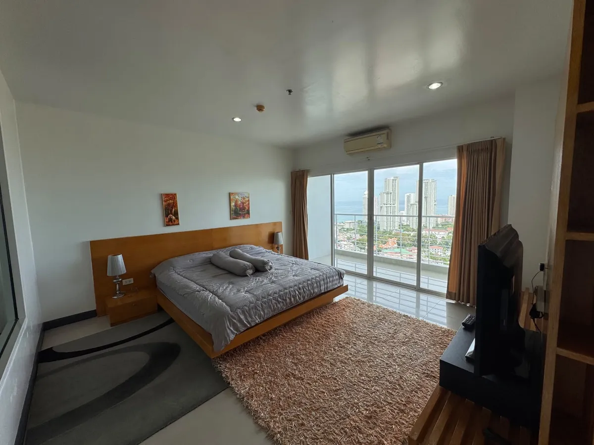 Large 72 Sqm Temple Ocean View 1 Bed 2 Bath Condo For Sale In Wongamat photo 13