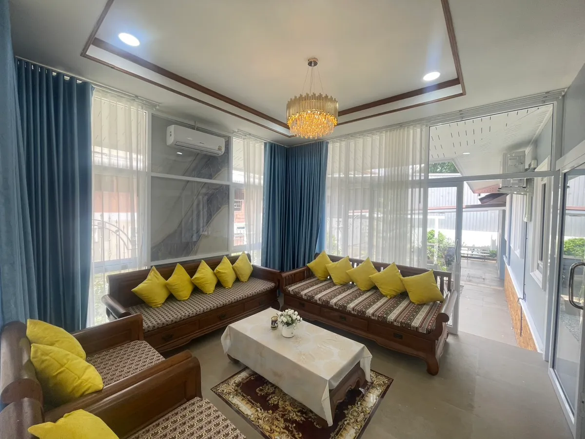 Friendly Land Pool Villa2 One Story House