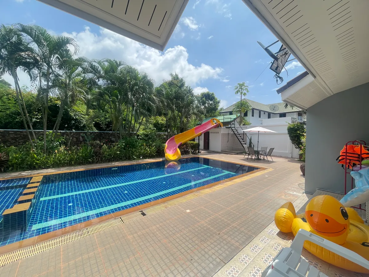 Friendly Land Pool Villa2 One Story House photo 3