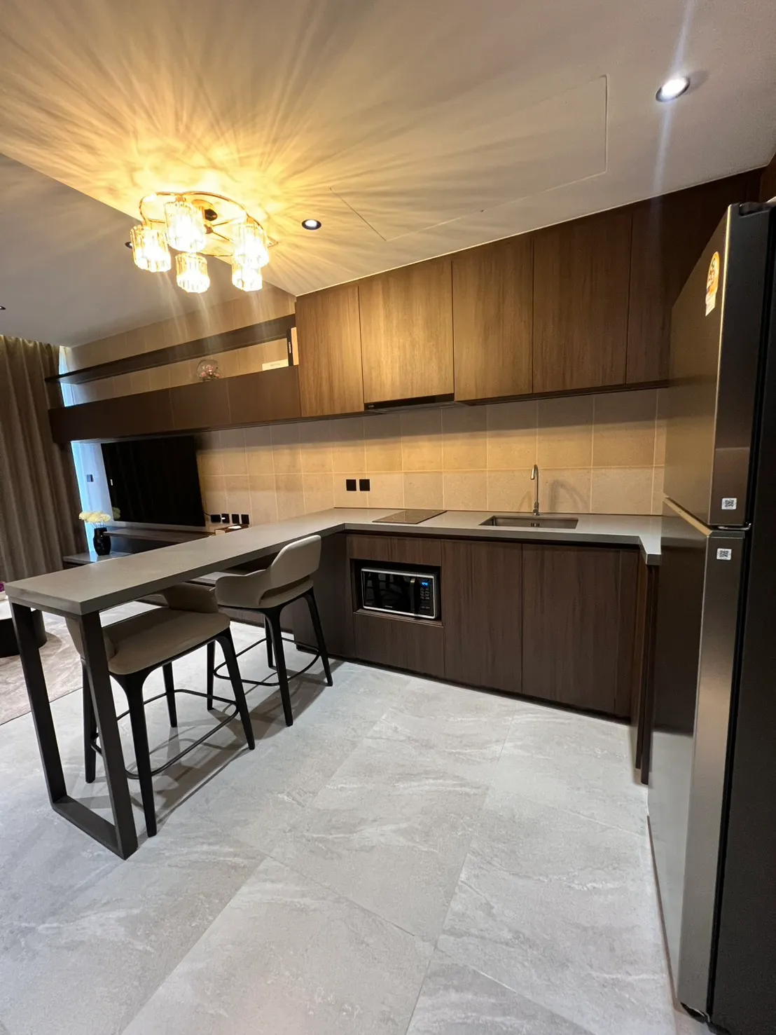 Brand new condo, stunningly beautiful “Experience a life of luxury in a beachfront condo in Na Jomtien” photo 5