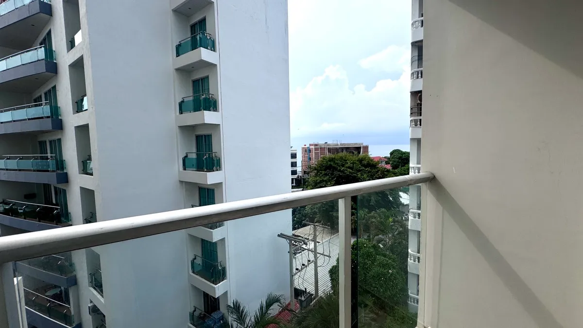 1 Bedroom 1 Bathroom For rent in The Sands Condo photo 2