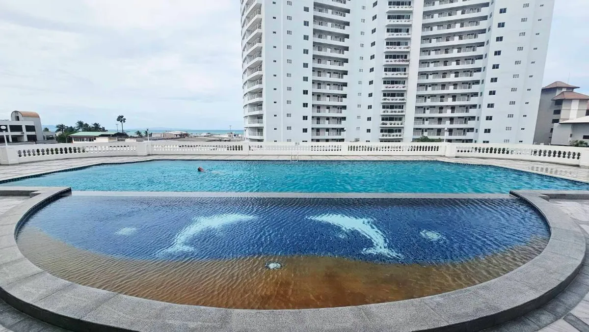Jomtien Complex photo 19