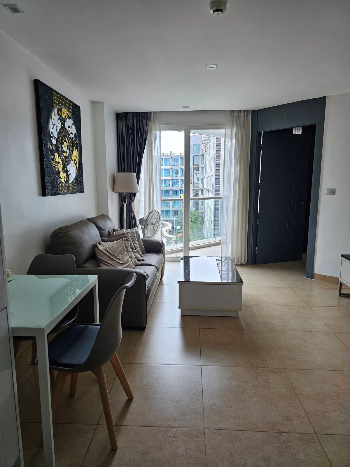 1 Bedroom 1 Bathroom In Centara FQ photo 5