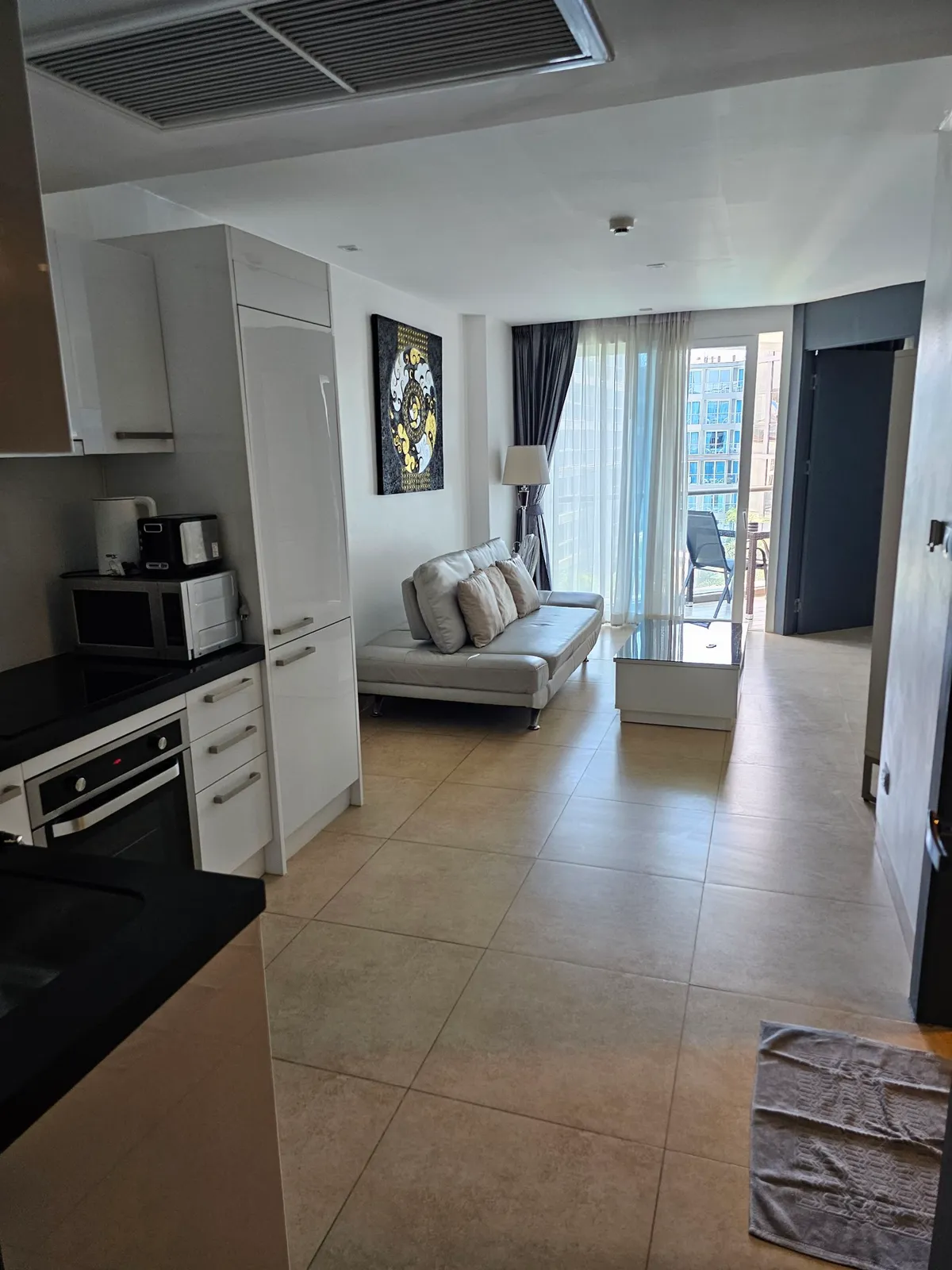 1 Bedroom 1 Bathroom In Centara FQ photo 6