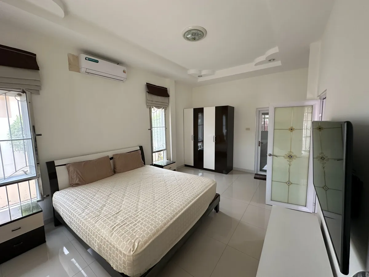 3 Bedroom House For Sale In East Pattaya photo 20