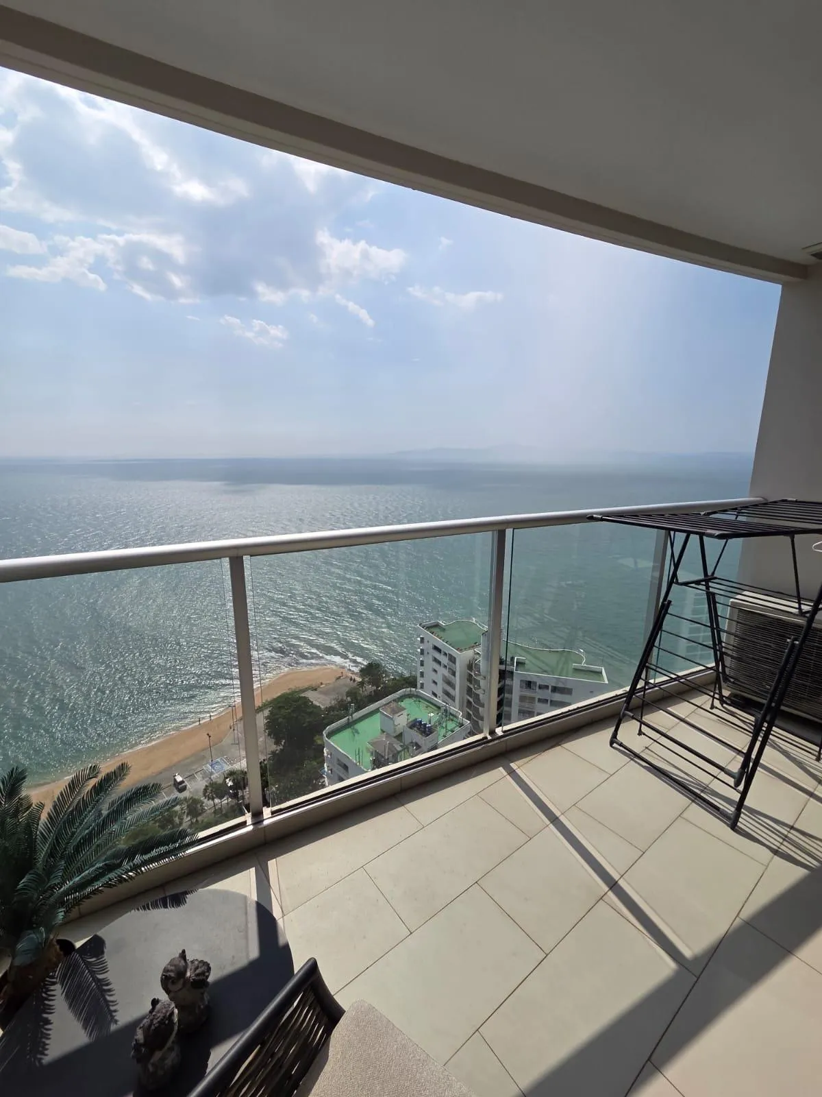 Ocean View condo For Sale In Prahtamnak (Foreign ownership) photo 15