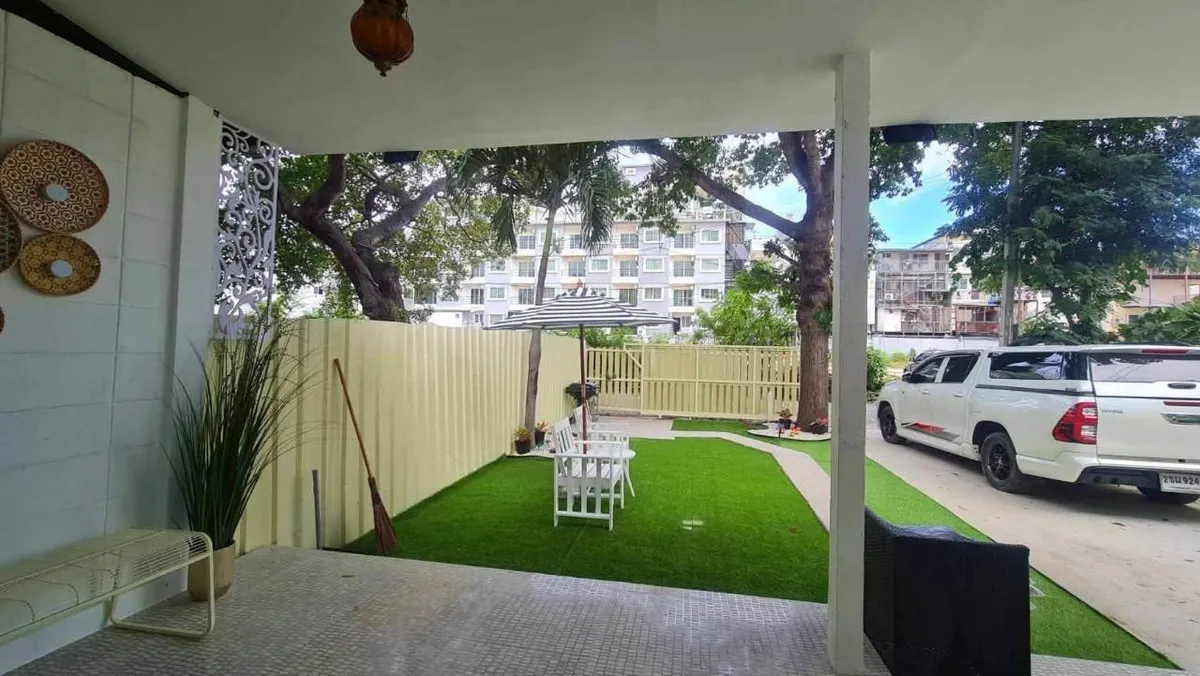 3 bedroom house Jomtien photo 2
