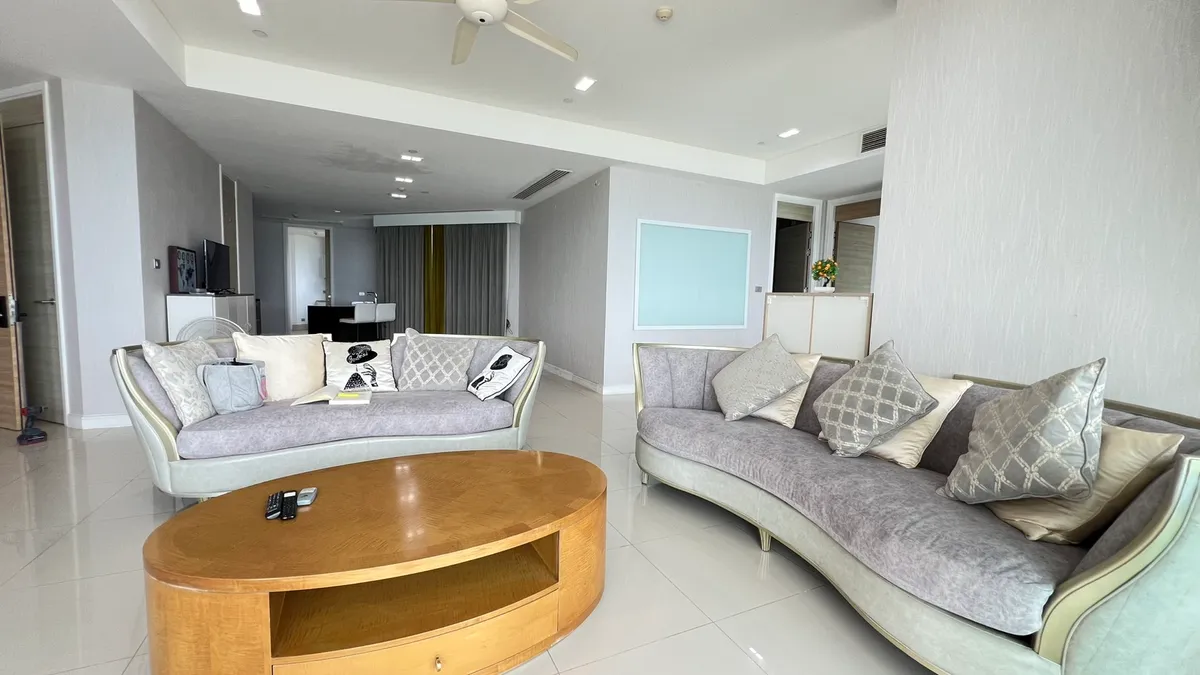 Sea view 3 Bedrooms 5 Bathrooms in Jomtien photo 6