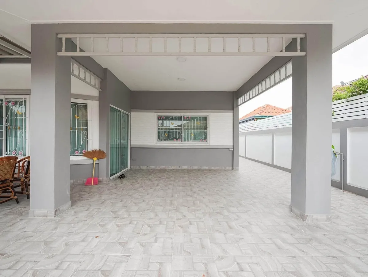 4 Bedroom 3 Bathroom For Sale in Raviporn City Home Village photo 29
