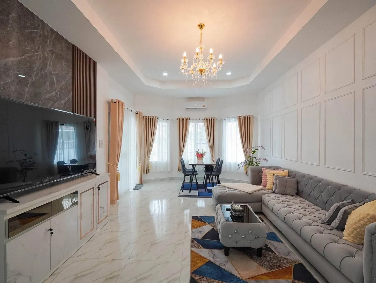 4 Bedroom 3 Bathroom For Sale in Raviporn City Home Village photo 2