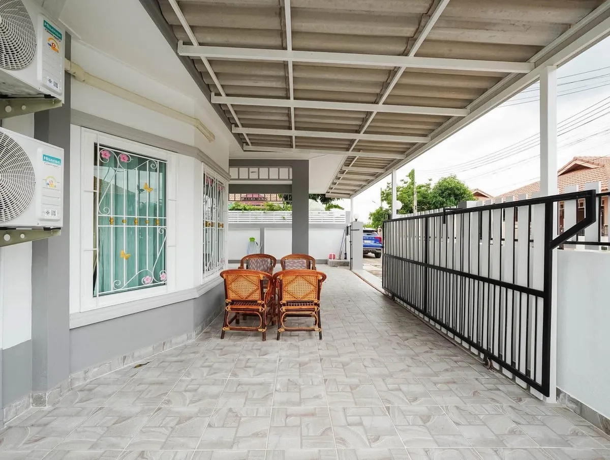 4 Bedroom 3 Bathroom For Sale in Raviporn City Home Village photo 26