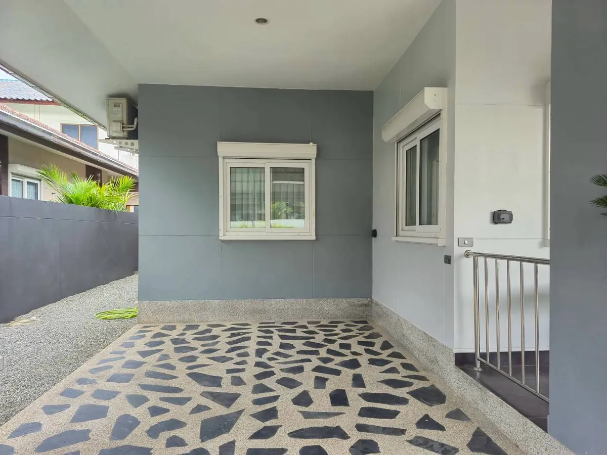 3 Bedroom , 2 Bathroom Baan Panalee photo 16