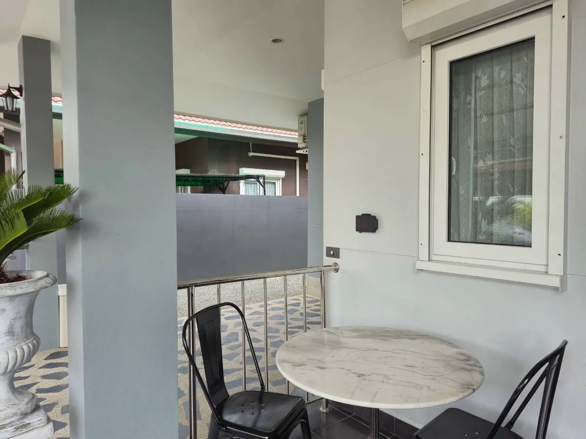 3 Bedroom , 2 Bathroom Baan Panalee photo 15