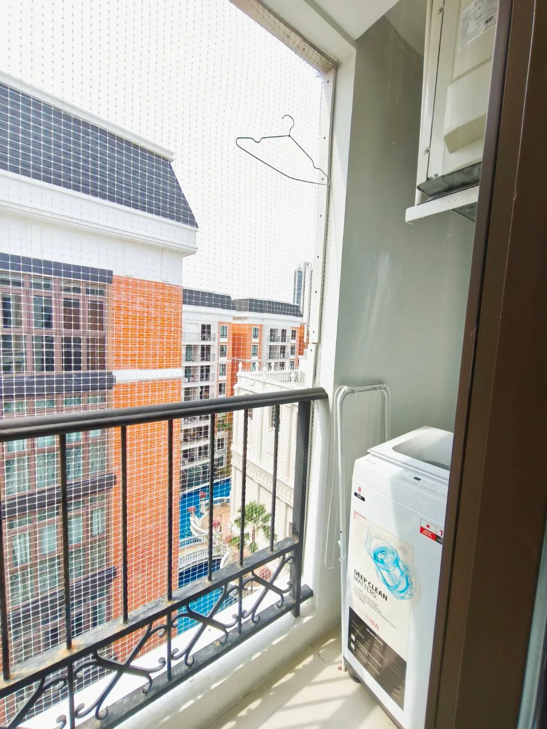 Studio Condo For rent in Najomtien photo 6