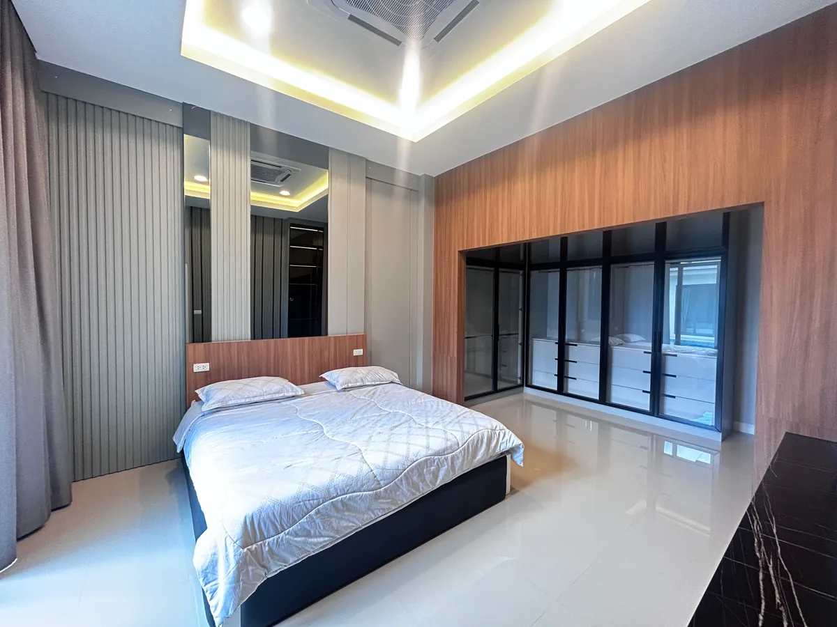 New 3 Bedroom 3 Bathroom House in Huay Yai photo 3