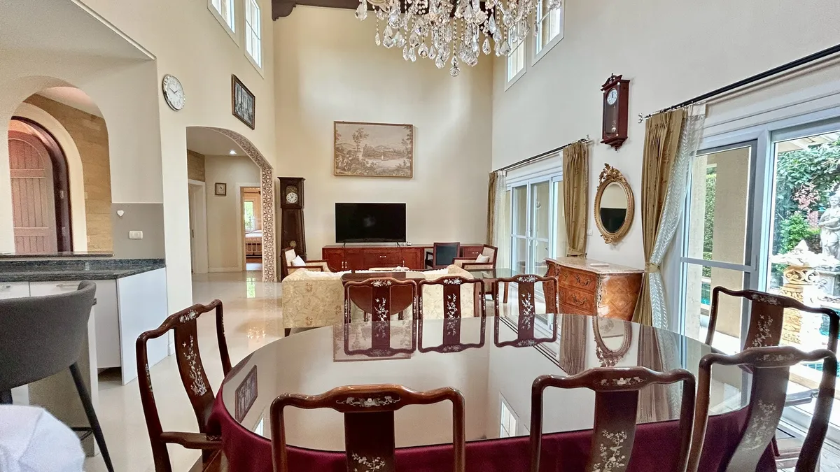 Silk Road Pattaya Luxury Pool Villa for Rent in Pattaya Perfect for Expats & Families photo 4