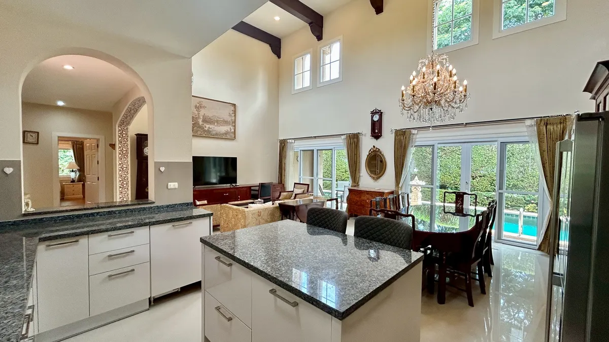 Silk Road Pattaya Luxury Pool Villa for Rent in Pattaya Perfect for Expats & Families photo 9