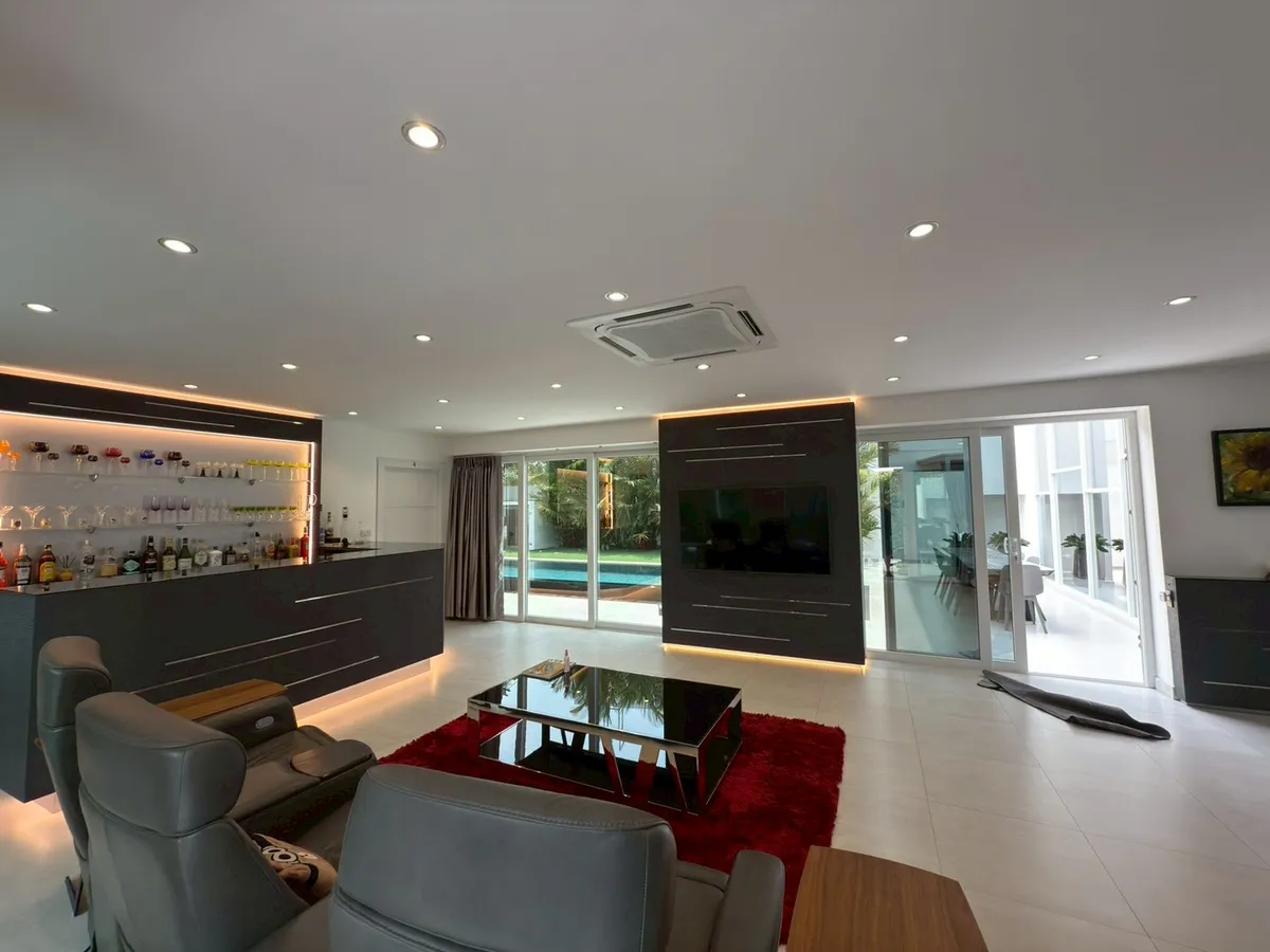 Ultra Luxury 5 Bed 6 Bath Pool Villa Close To The Beach In Pratumnak photo 11