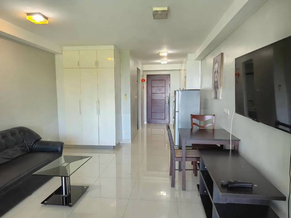 1 Bedroom , 1 Bathroom Park Royal 2 photo 3