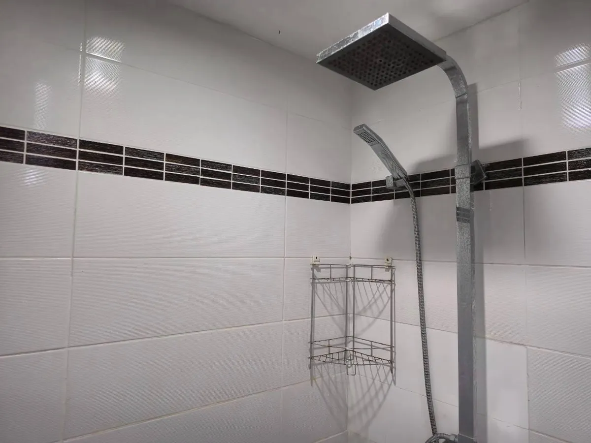 1 Bedroom , 1 Bathroom Park Royal 2 photo 9