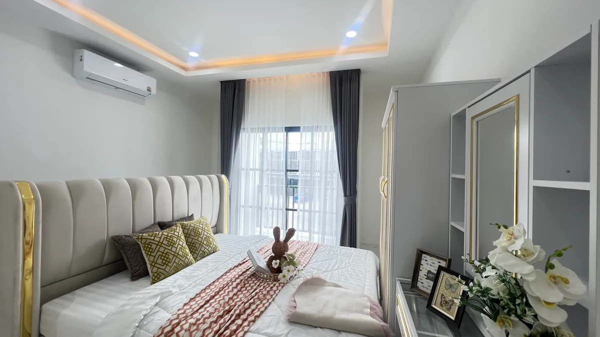 2-storey corner townhome for rent in East pattaya photo 13