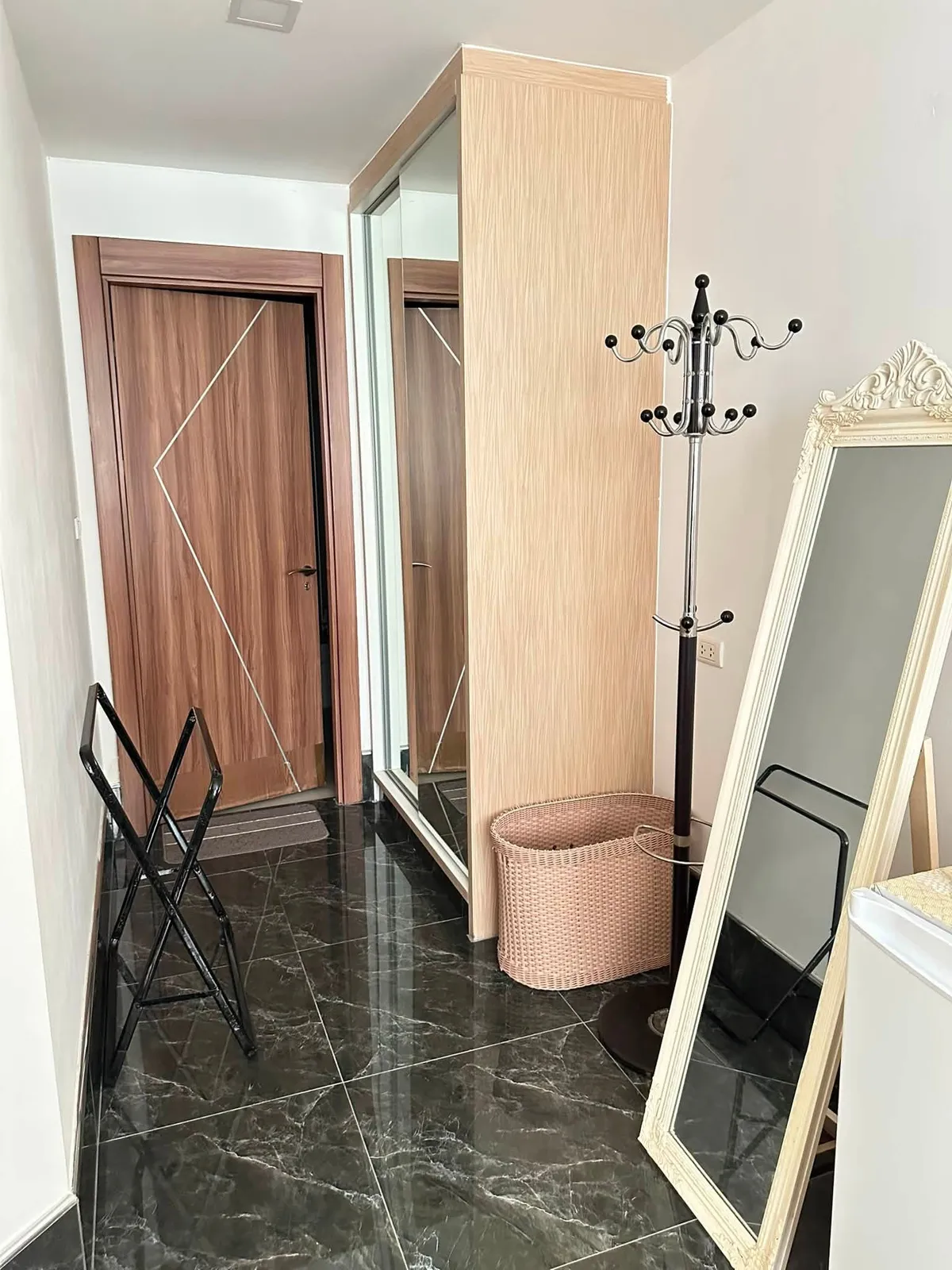 Pool Access One Bedroom Condo For rent In Jomtien photo 6