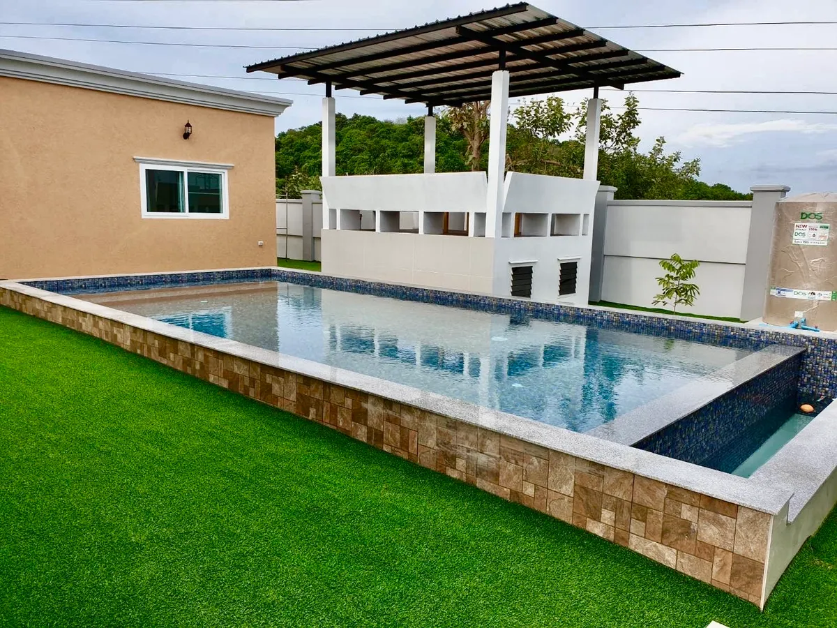 4 Bed 4 Bath Pool Villa in East Pattaya HR2978 photo 3