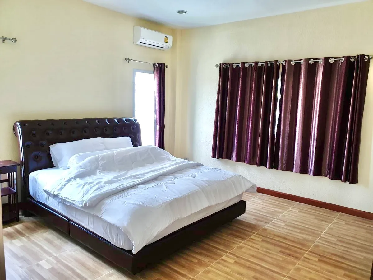 4 Bed 4 Bath Pool Villa in East Pattaya HR2978 photo 10