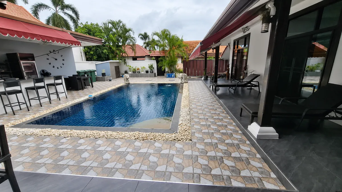 Modern 3-Bedroom Pool Villa in Siam Lake View photo 5