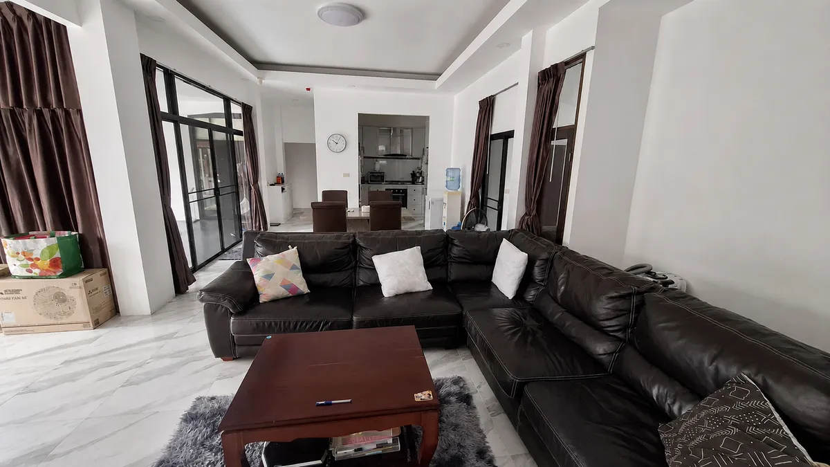 Modern 3-Bedroom Pool Villa in Siam Lake View photo 11