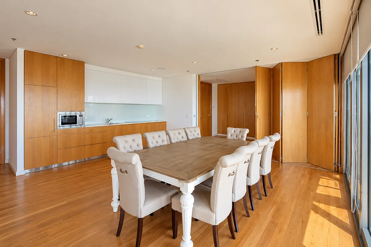 4 Bed 5 Bath in Wong Amat CS4876 photo 4