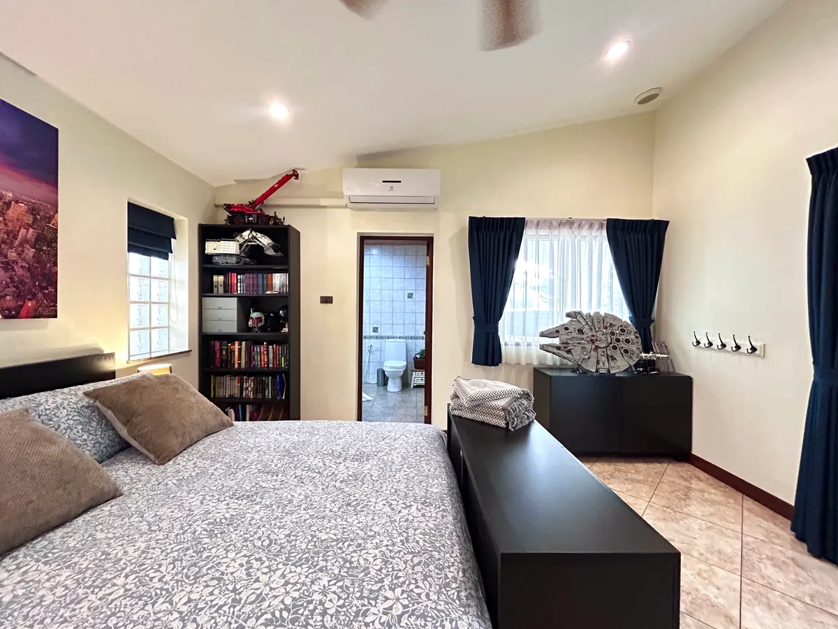 Beautiful 3 Bedroom 3 Bathroom Mediterranean House for Sale photo 11