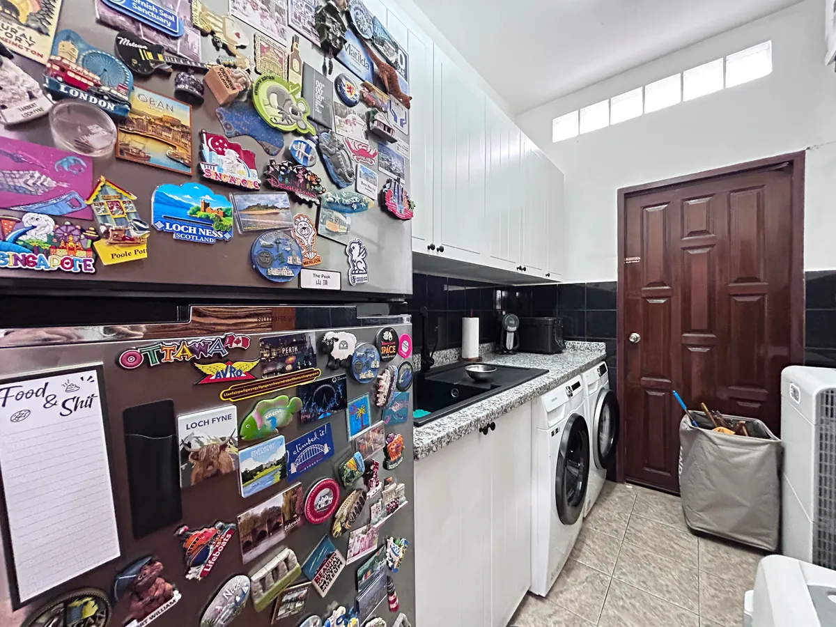 Beautiful 3 Bedroom 3 Bathroom Mediterranean House for Sale photo 7