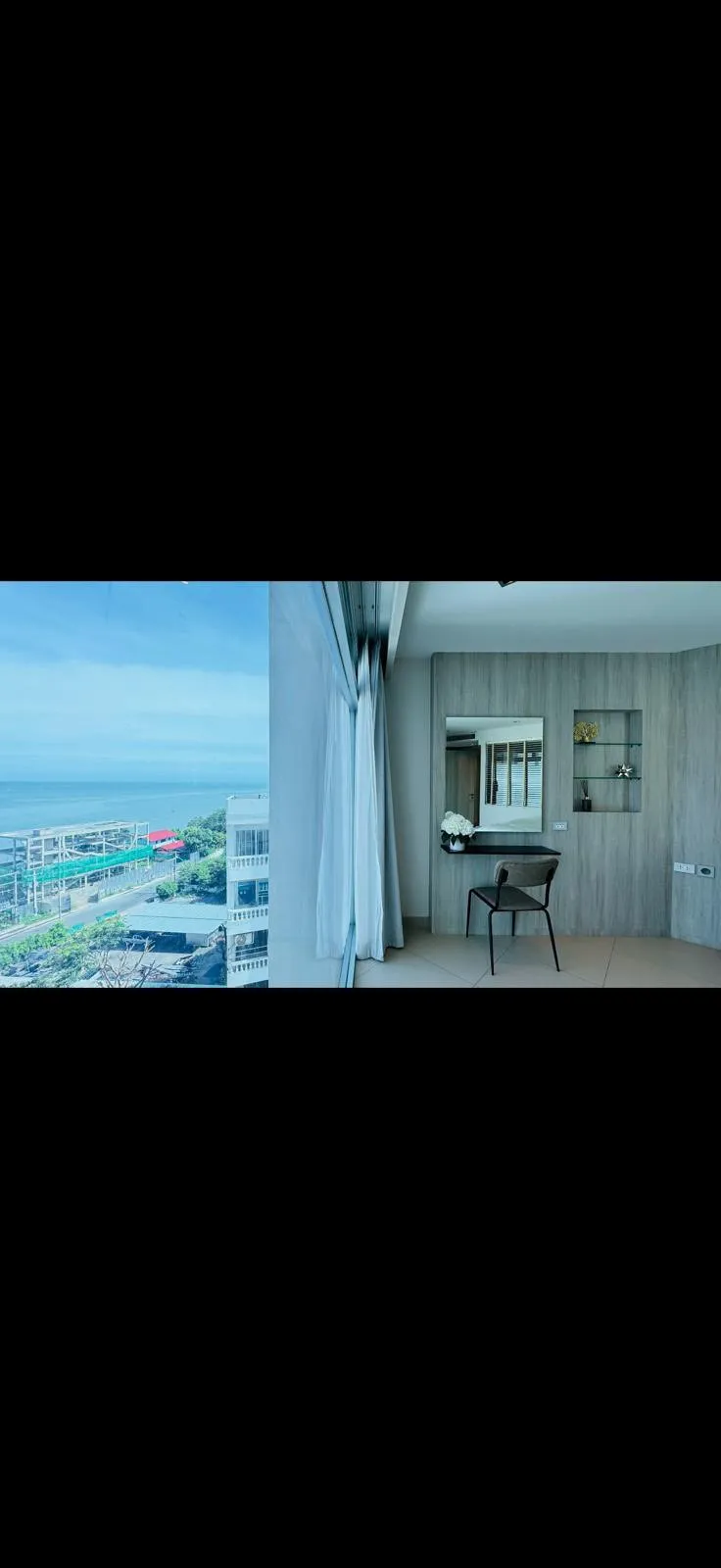 Sands Condominium photo 3