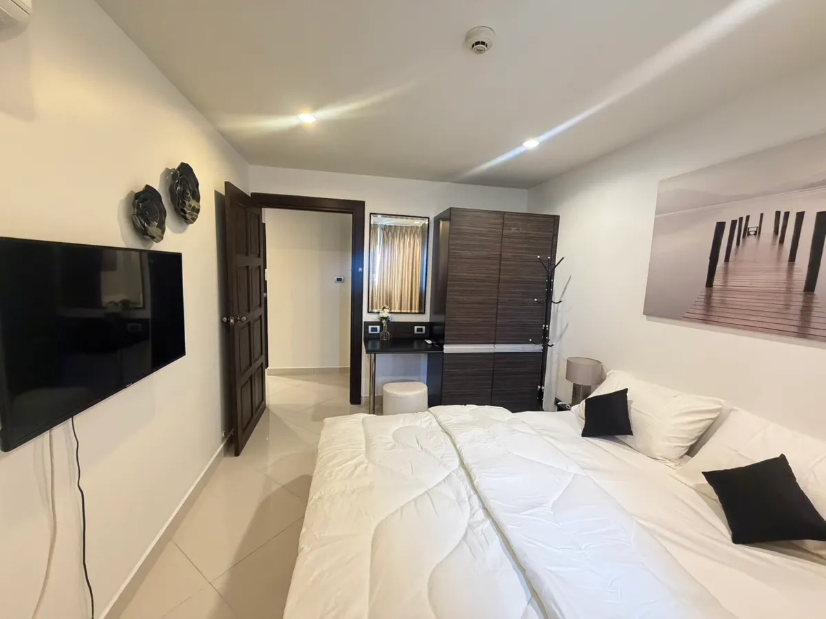 Park Lane Condominium photo 9