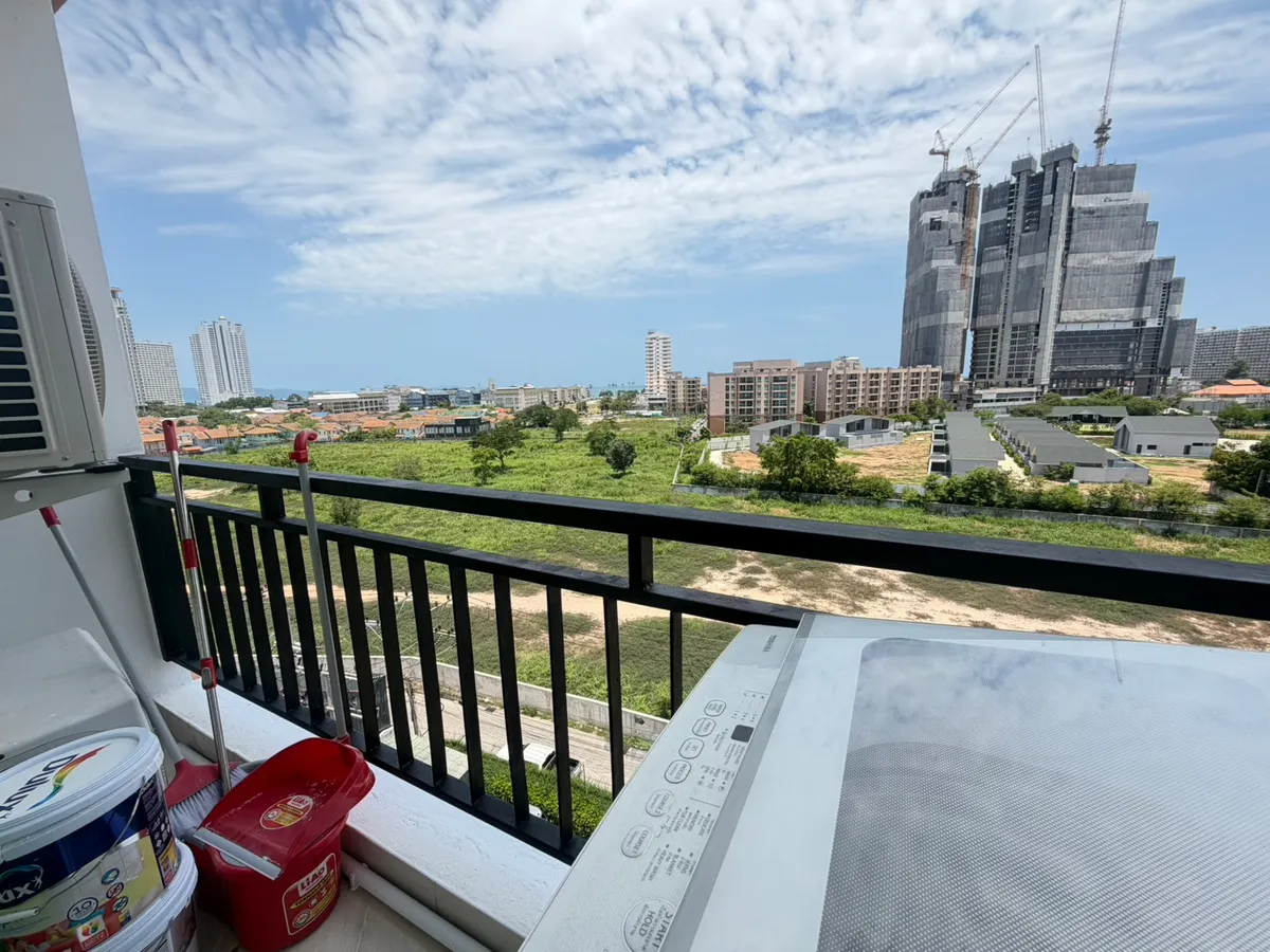 Park Lane Condominium photo 17