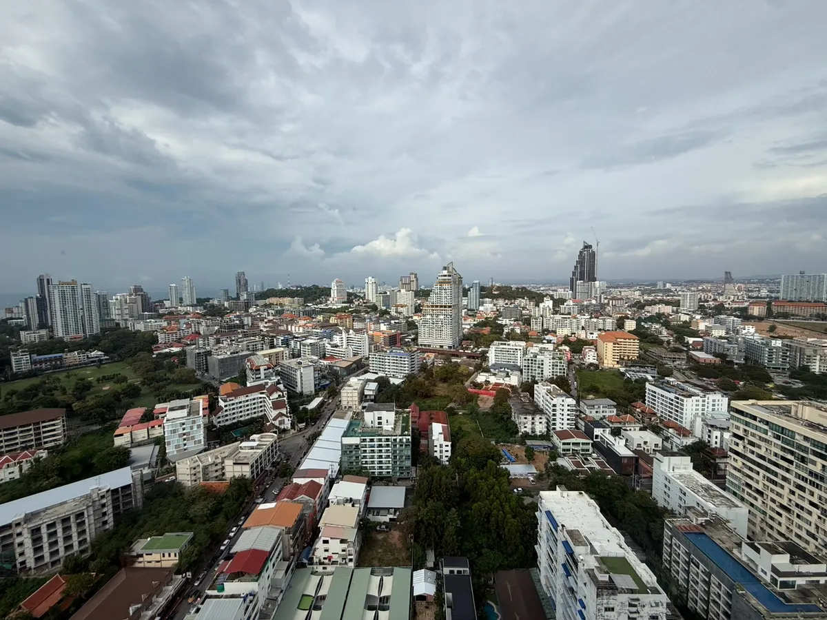 Modern 1bed 1bath at Panora photo 14