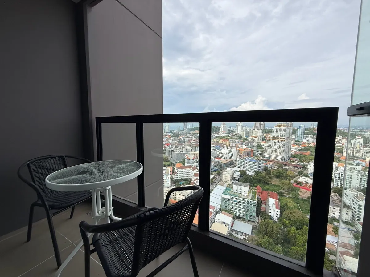Modern 1bed 1bath at Panora photo 12