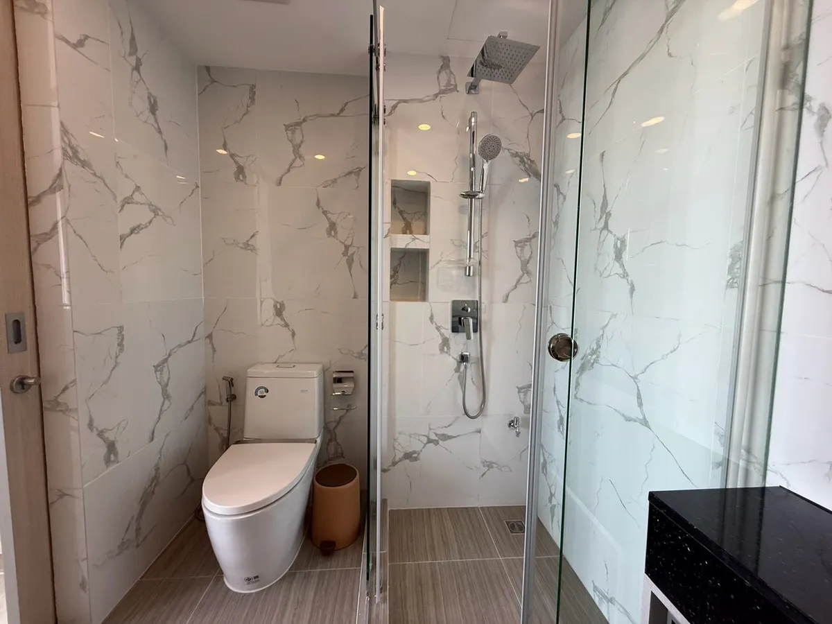 Modern 1bed 1bath at Panora photo 10